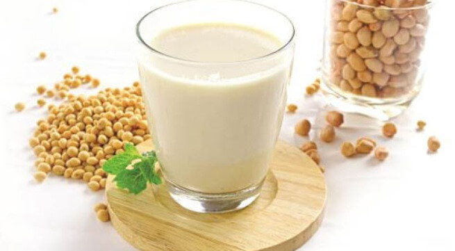 sữa đậu nành được ngừoi Nhật lựa chọn để cải thiện vòng 1