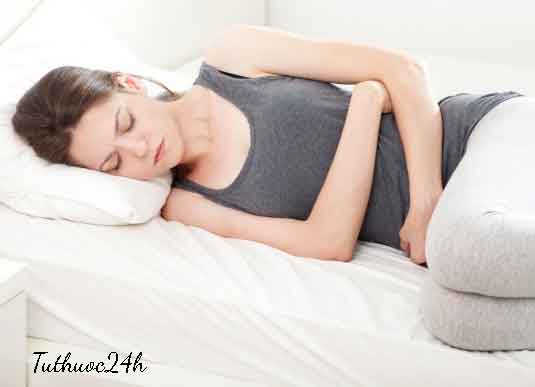 đau bụng khi mang thai tháng thứ 3