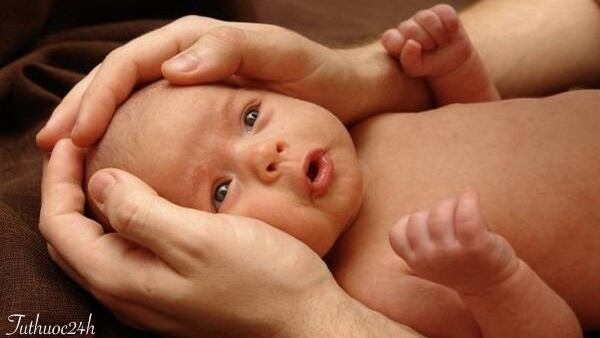 Mẹo chữa nấc cho trẻ sơ sinh cực kỳ hiệu quả các mẹ không nên bỏ qua